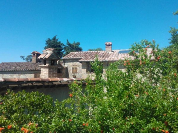 casa indipendente in vendita a Passignano sul Trasimeno