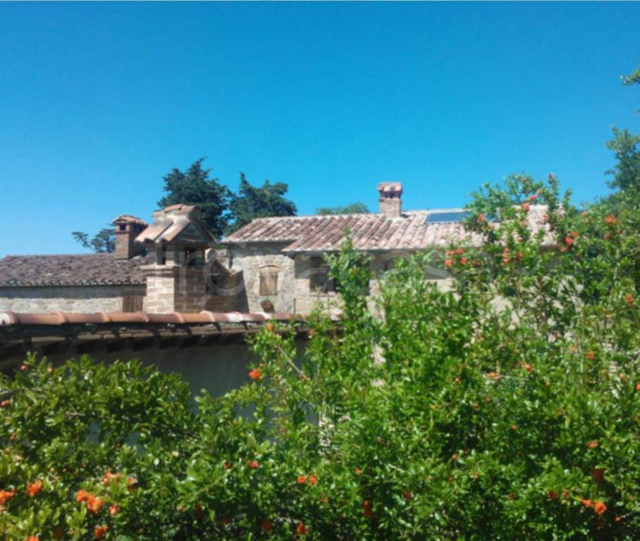 casa indipendente in vendita a Passignano sul Trasimeno