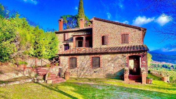 esavano in vendita a Passignano sul Trasimeno