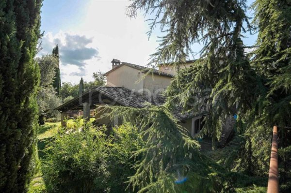 casa indipendente in vendita a Passignano sul Trasimeno