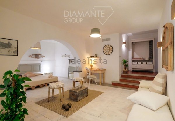 casa indipendente in vendita a Passignano sul Trasimeno in zona Castel Rigone