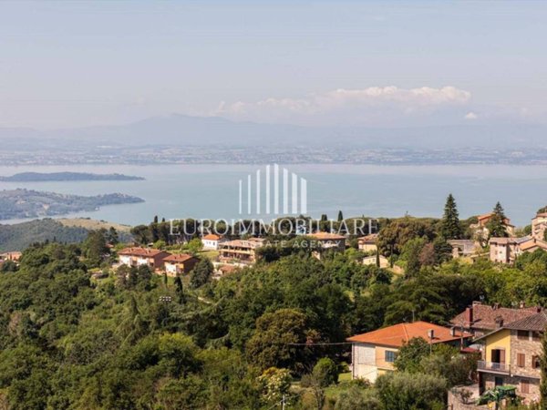 casa indipendente in vendita a Passignano sul Trasimeno in zona Castel Rigone