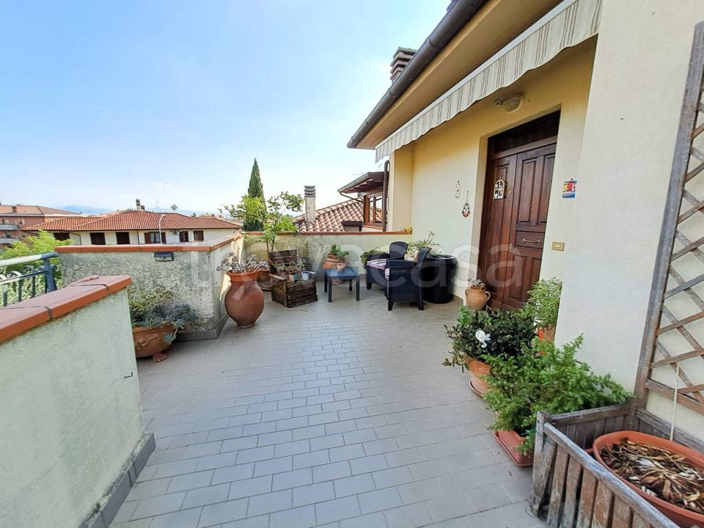 appartamento in vendita a Passignano sul Trasimeno