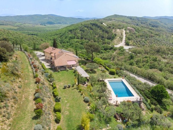 casa indipendente in vendita a Passignano sul Trasimeno