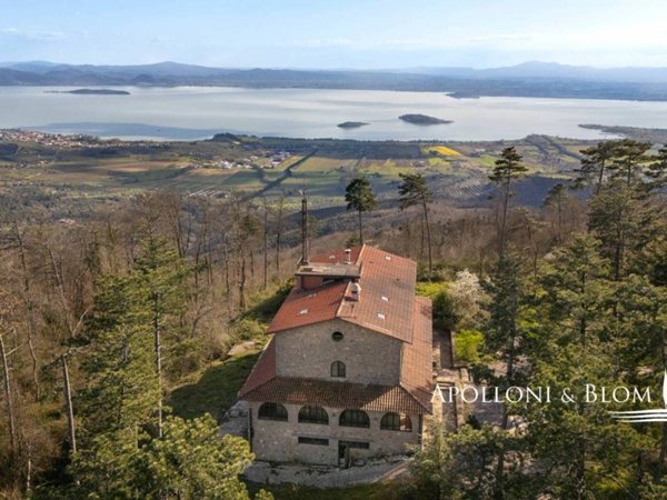 villa in vendita a Passignano sul Trasimeno