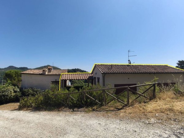 casa indipendente in vendita a Passignano sul Trasimeno in zona Castel Rigone