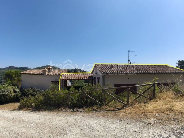 casa indipendente in vendita a Passignano sul Trasimeno in zona Castel Rigone