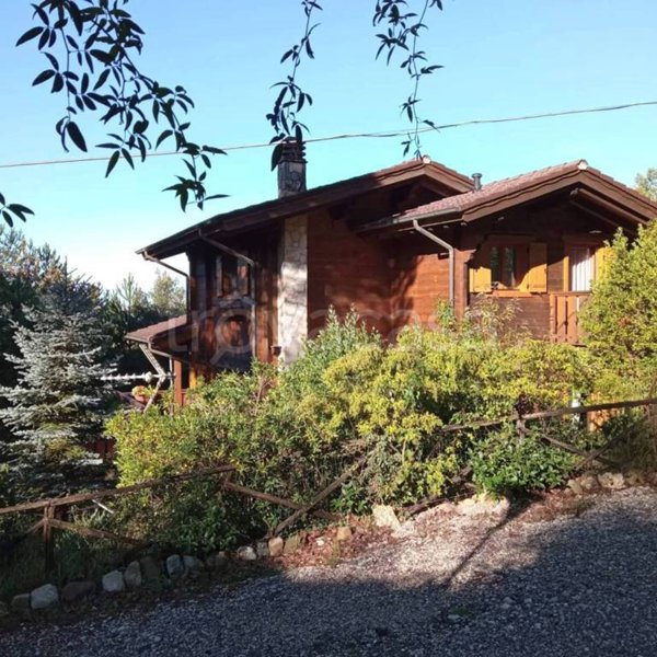 casa indipendente in vendita a Passignano sul Trasimeno in zona Castel Rigone