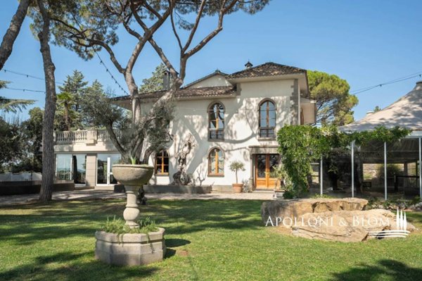 villa in vendita a Passignano sul Trasimeno