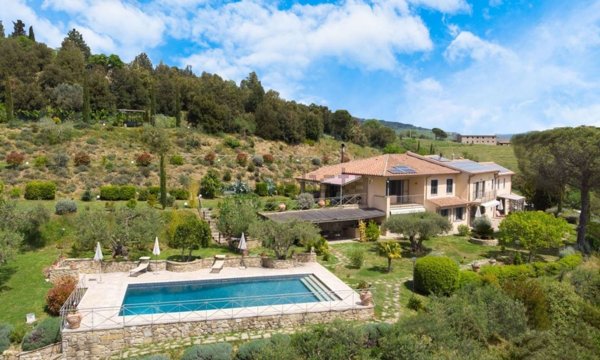 casa indipendente in vendita a Passignano sul Trasimeno