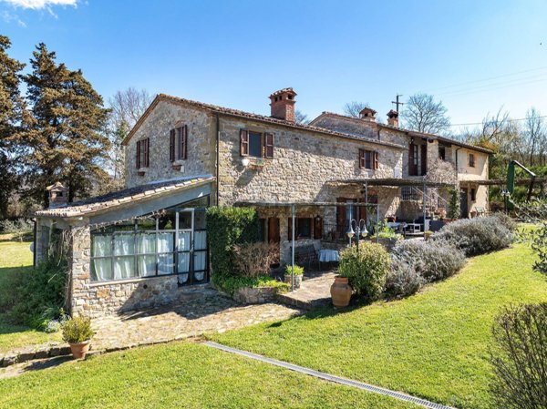 casale in vendita a Passignano sul Trasimeno