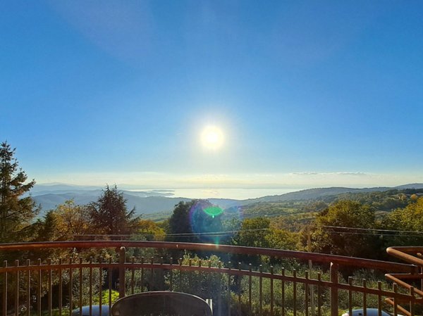 appartamento in vendita a Passignano sul Trasimeno in zona Castel Rigone