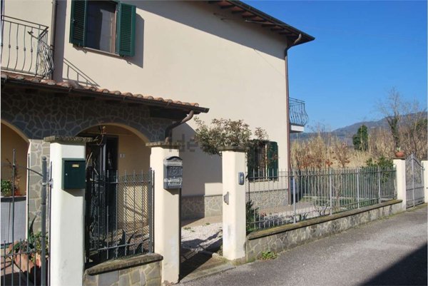 casa indipendente in vendita a Passignano sul Trasimeno