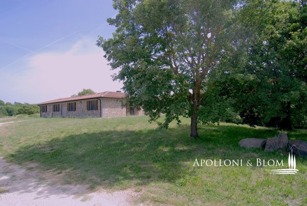 casa indipendente in vendita a Passignano sul Trasimeno