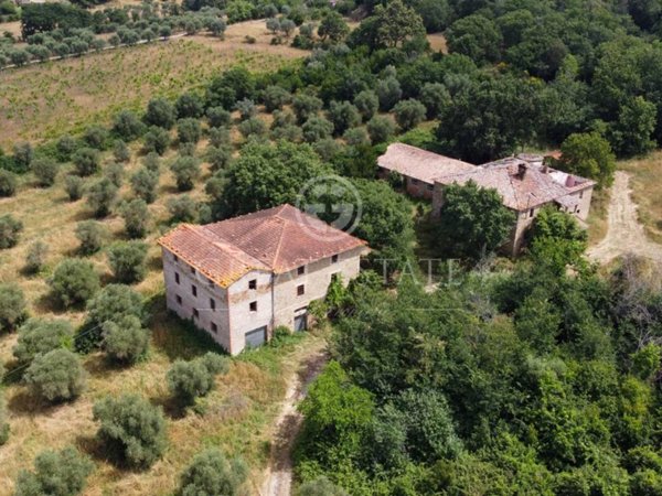 casa indipendente in vendita a Passignano sul Trasimeno