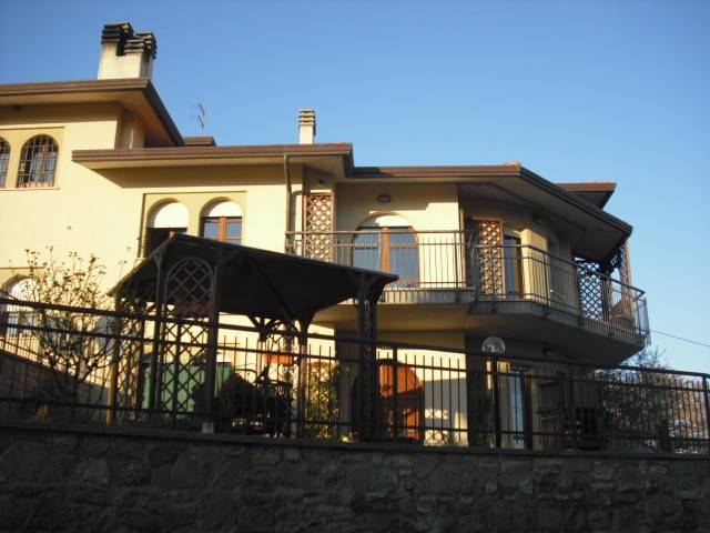 appartamento in vendita a Passignano sul Trasimeno in zona Castel Rigone