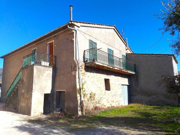 casa indipendente in vendita a Passignano sul Trasimeno in zona San Donato