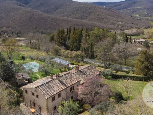 casa indipendente in vendita a Passignano sul Trasimeno in zona San Donato