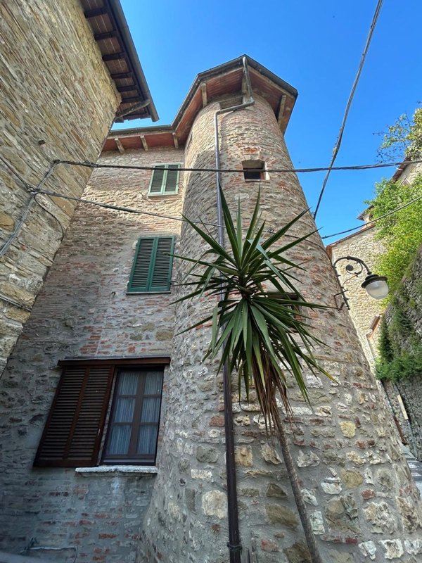 casa semindipendente in vendita a Passignano sul Trasimeno