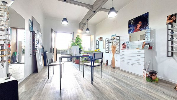 negozio in vendita a Passignano sul Trasimeno