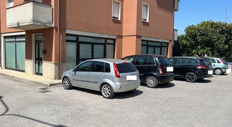 negozio in vendita a Passignano sul Trasimeno