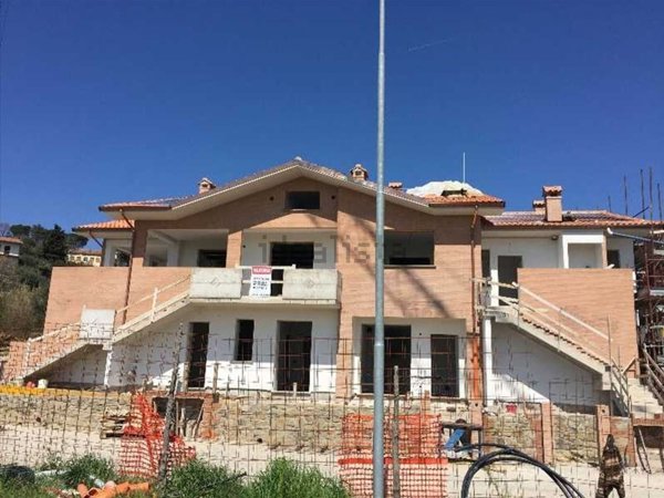 appartamento in vendita a Passignano sul Trasimeno