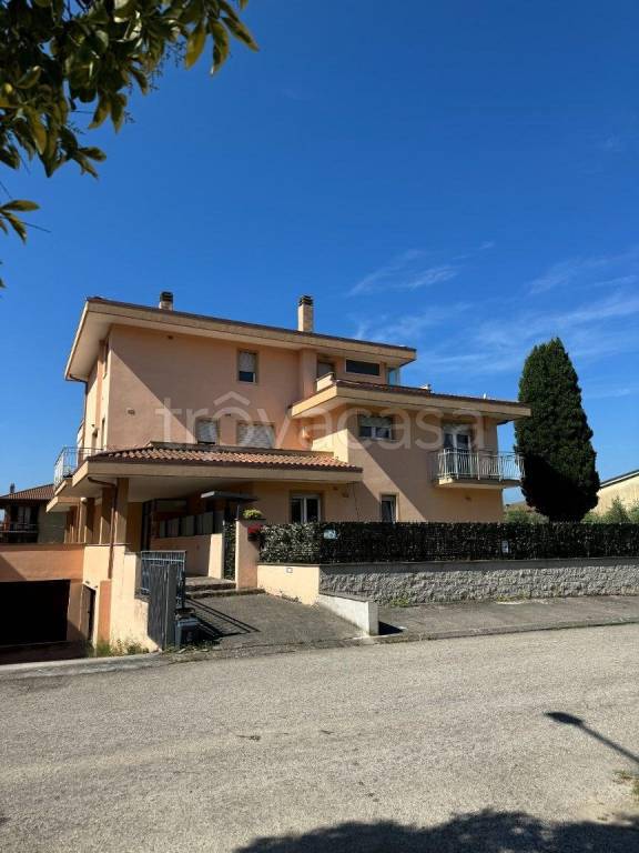 appartamento in vendita a Passignano sul Trasimeno