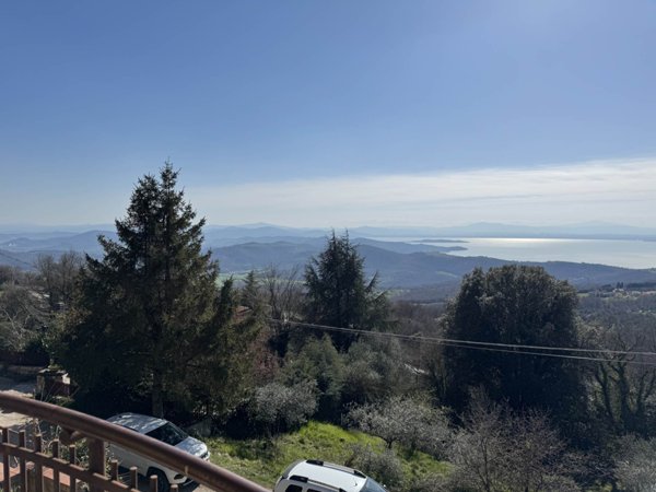 appartamento in vendita a Passignano sul Trasimeno in zona Castel Rigone