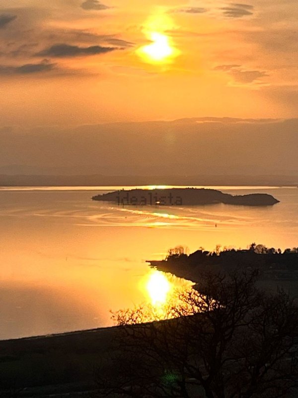 casa indipendente in vendita a Passignano sul Trasimeno