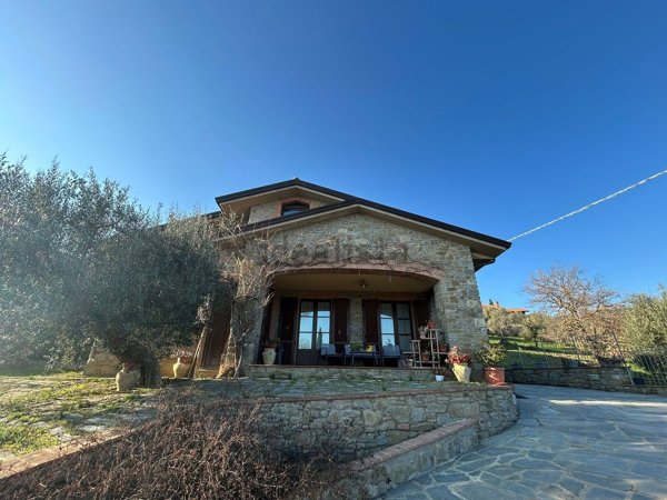 casa indipendente in vendita a Passignano sul Trasimeno in zona San Donato