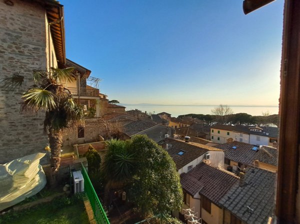 appartamento in vendita a Passignano sul Trasimeno