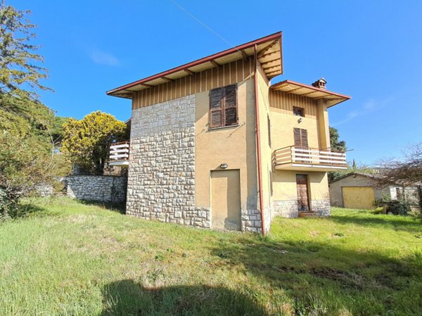casa indipendente in vendita a Passignano sul Trasimeno in zona Castel Rigone