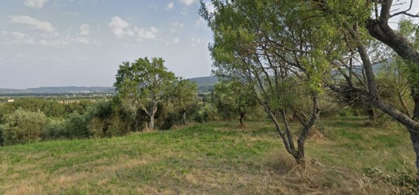 terreno edificabile in vendita a Passignano sul Trasimeno