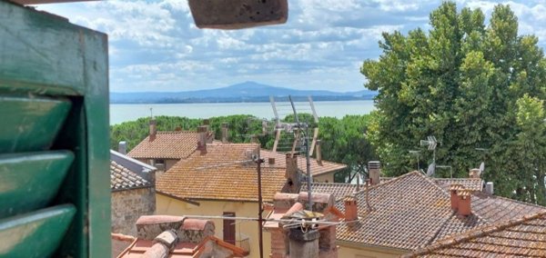 appartamento in vendita a Passignano sul Trasimeno