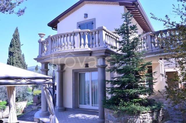 casa indipendente in vendita a Passignano sul Trasimeno in zona Pischiello
