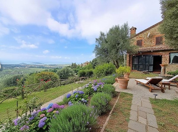 casale in vendita a Passignano sul Trasimeno in zona Pischiello