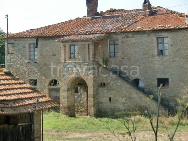 casa indipendente in vendita a Passignano sul Trasimeno in zona San Vito