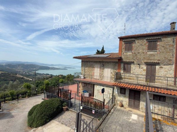 casa indipendente in vendita a Passignano sul Trasimeno in zona Castel Rigone