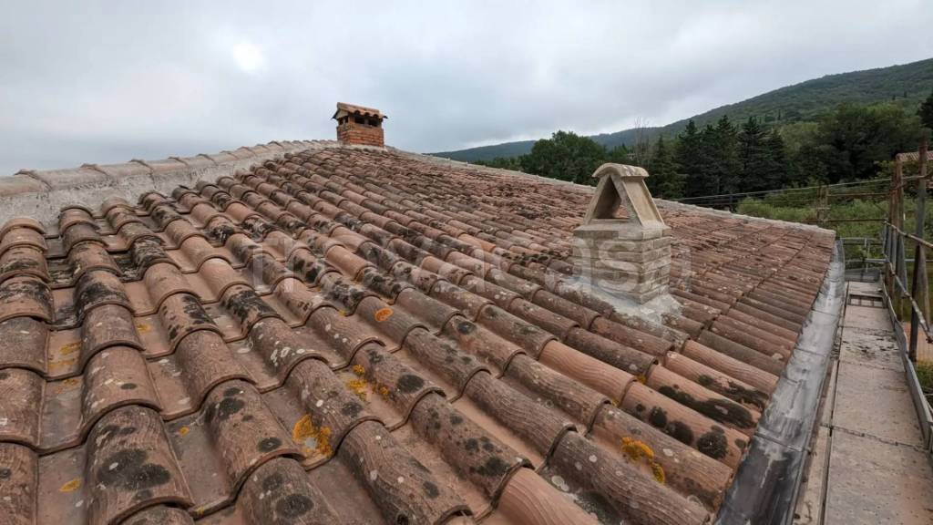 casa indipendente in vendita a Passignano sul Trasimeno