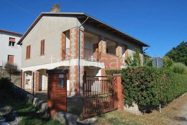 casa indipendente in vendita a Passignano sul Trasimeno in zona San Donato