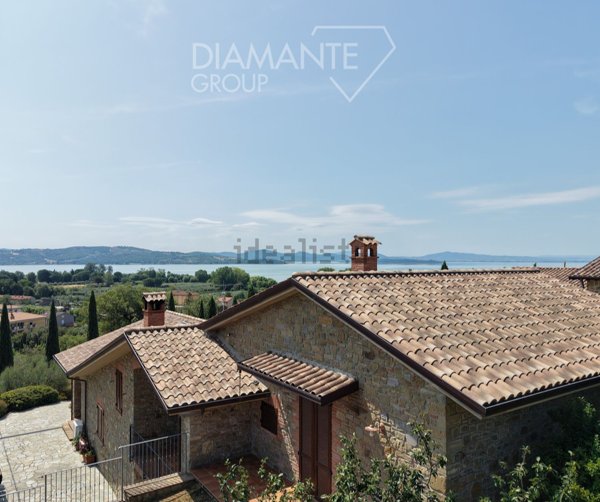 casa indipendente in vendita a Passignano sul Trasimeno in zona San Donato