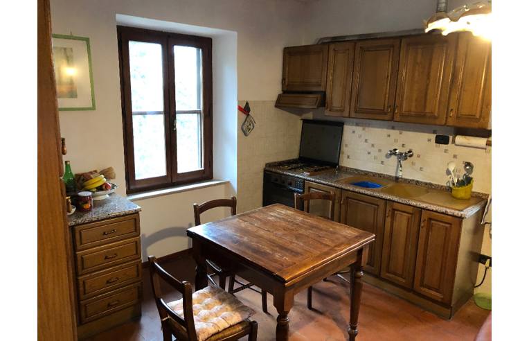 casa indipendente in vendita a Passignano sul Trasimeno in zona San Donato