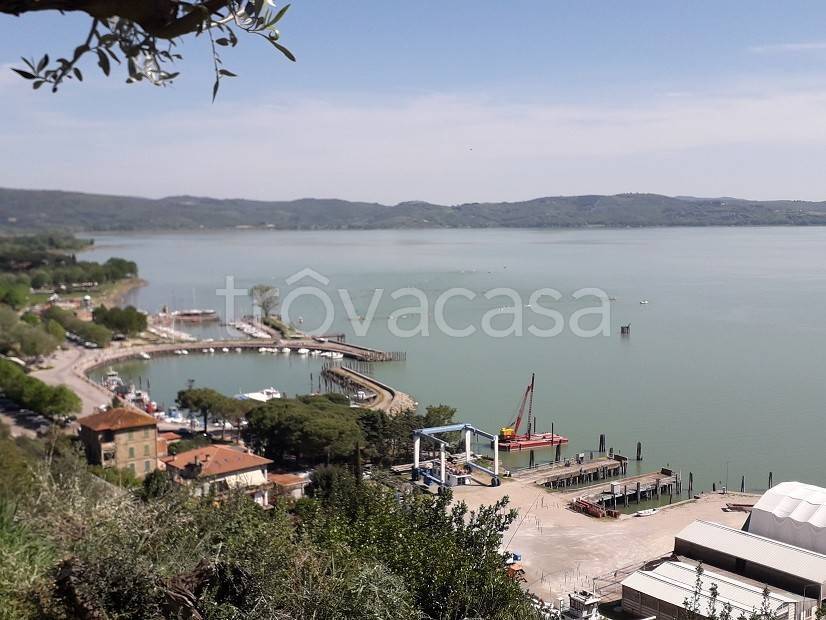 appartamento in vendita a Passignano sul Trasimeno