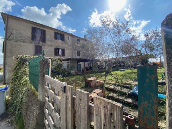 appartamento in vendita a Perugia in zona Mugnano