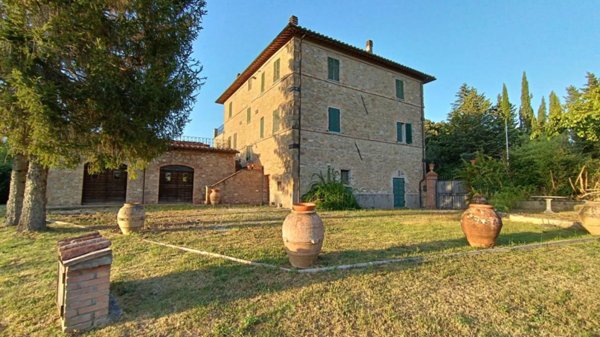 casa indipendente in vendita a Perugia in zona Cordigliano