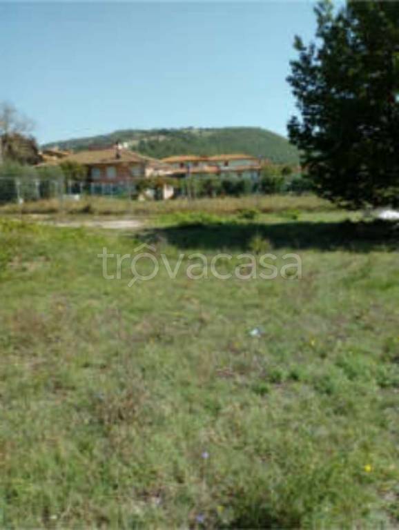terreno edificabile in vendita a Perugia in zona Pianello