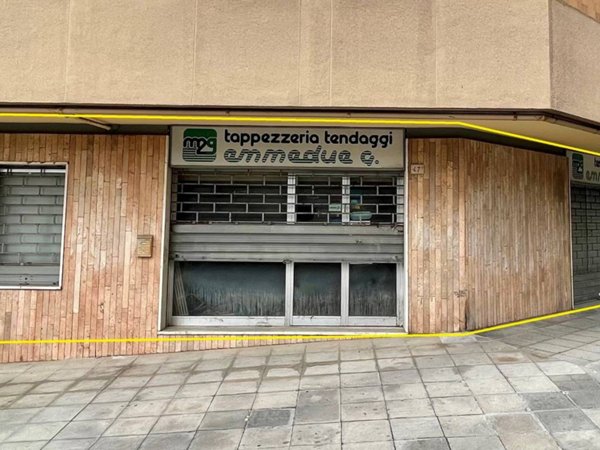 negozio in vendita a Perugia in zona Elce