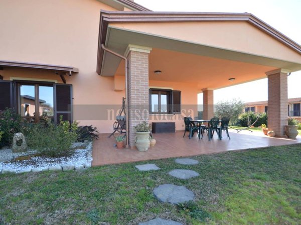casa indipendente in vendita a Perugia in zona San Martino In Campo