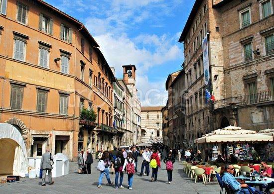 trivano in vendita a Perugia in zona Centro Città