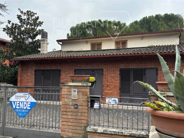 villa in vendita a Perugia in zona Colombella